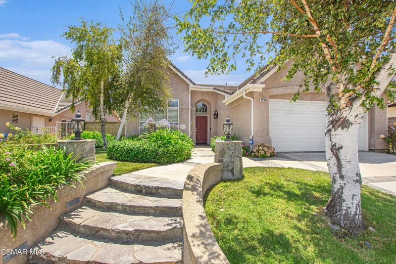 2296 Laurelwood, Thousand Oaks, CA 91362