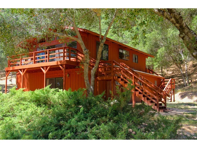 42250 Carmel Valley Road, Greenfield, CA 93927