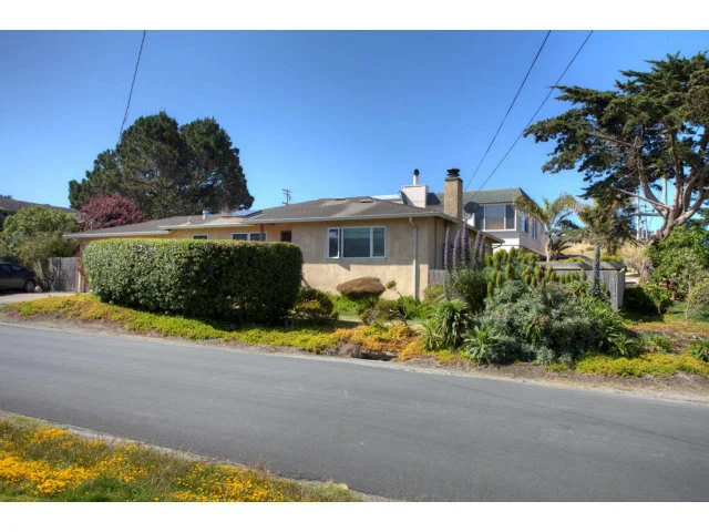 300 4th, Montara, CA 94037