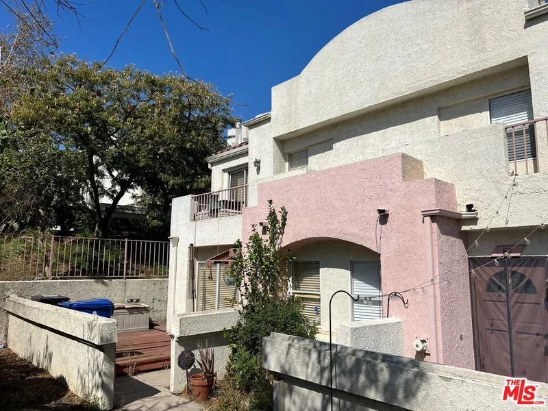 12411 Osborne #88, Pacoima, CA 91331