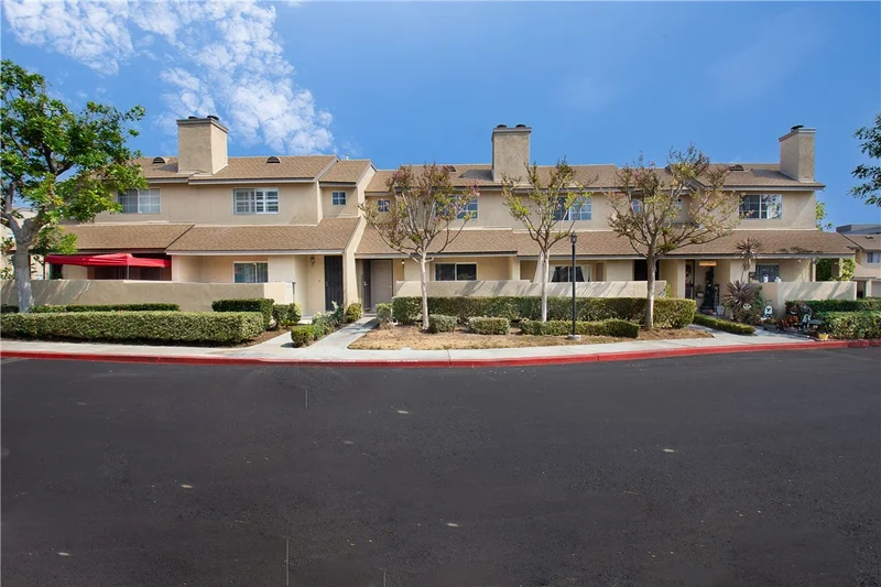 12415 Imperial #41, Norwalk, CA 90650