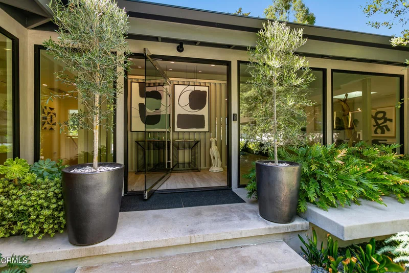 1240 Chateau, Pasadena, CA 91105