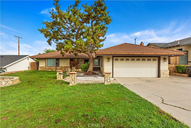 22740 De Berry, Grand Terrace, CA 92313