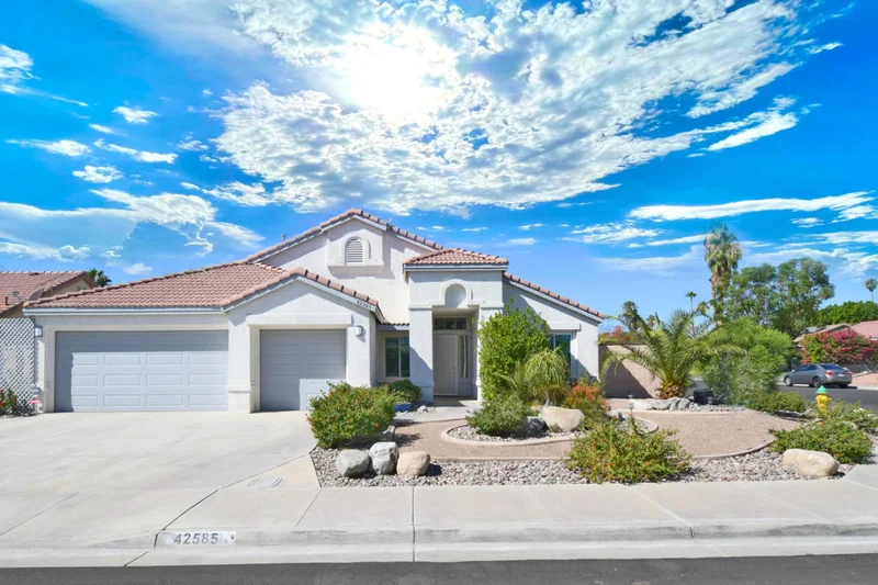 42585 Devonshire, Palm Desert, CA 92211