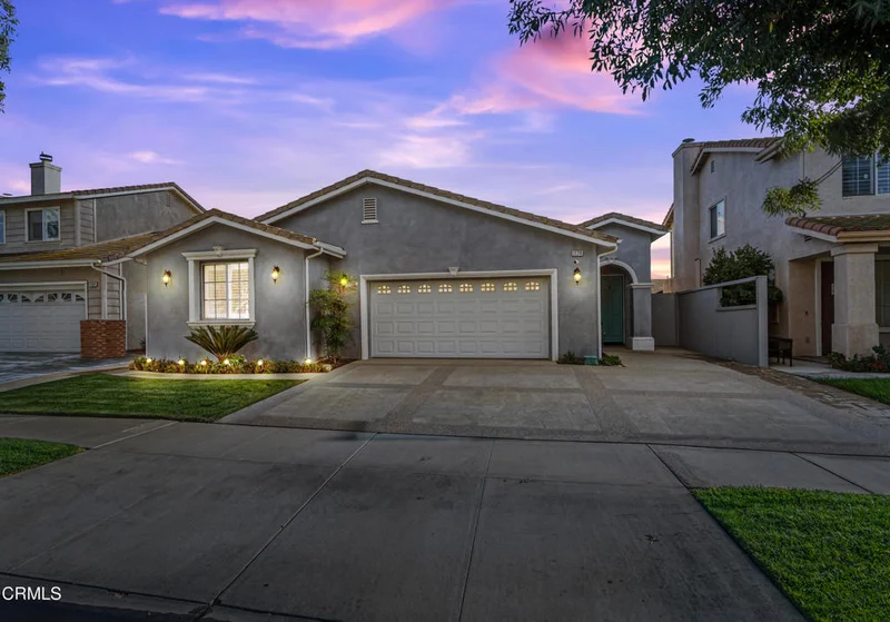 1174 Liada, Oxnard, CA 93030