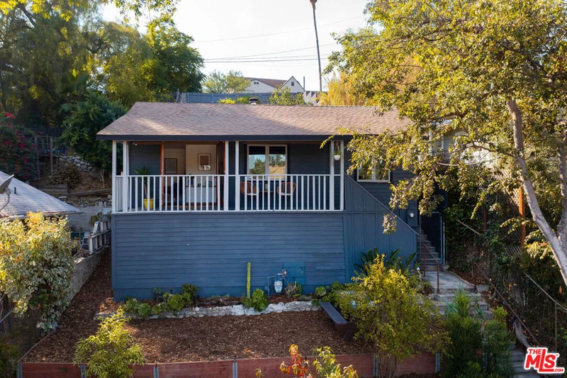 911 Palm View, Los Angeles, CA 90042