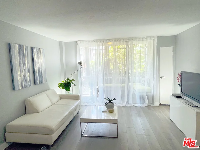 630 Grand #103, Los Angeles, CA 90012