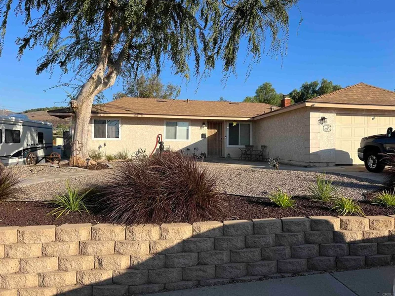 8522 Via Consuelo, El Cajon, CA 92021