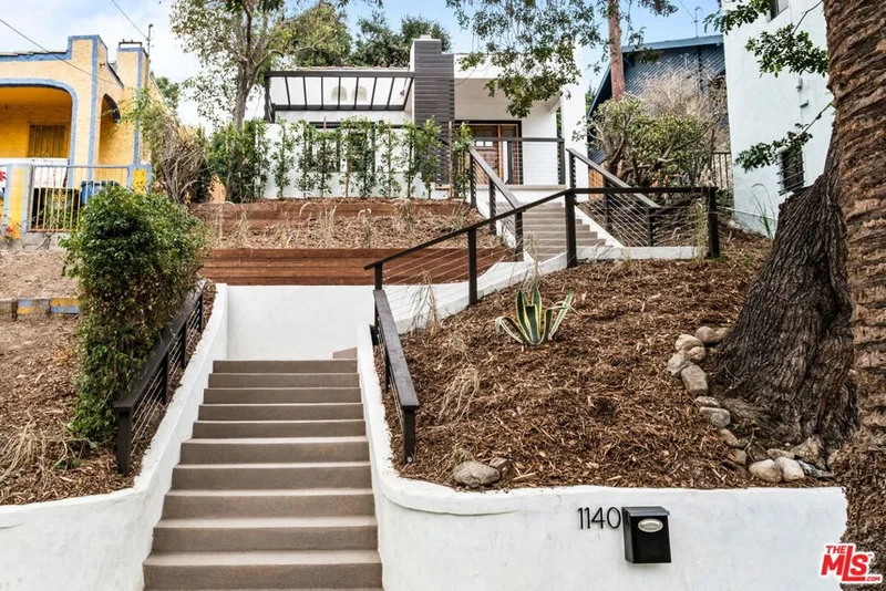 1140 Coronado, Los Angeles, CA 90026