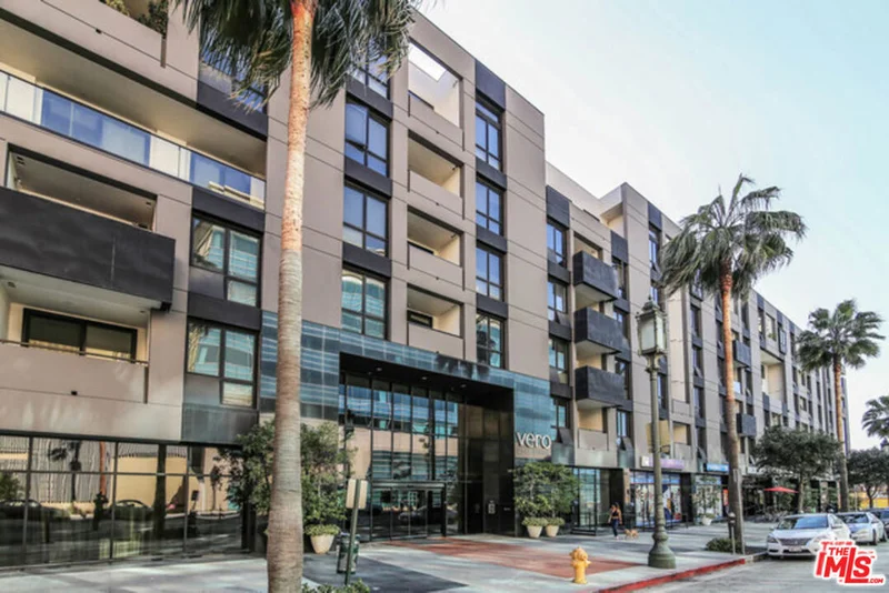 1234 Wilshire #332, Los Angeles, CA 90017