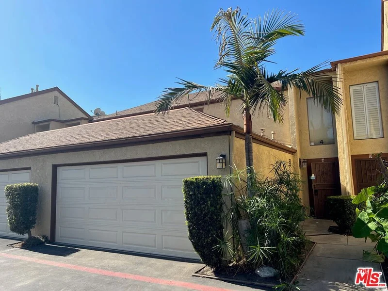 555 Azusa #4, Azusa, CA 91702
