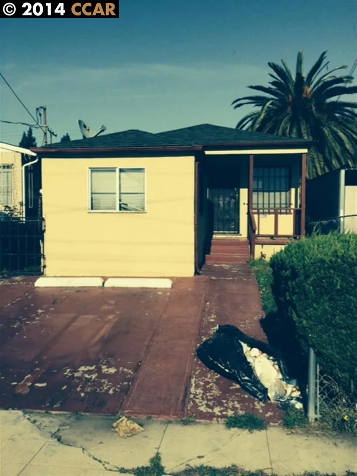 10436 Pippin St, Oakland, CA 94603-3036