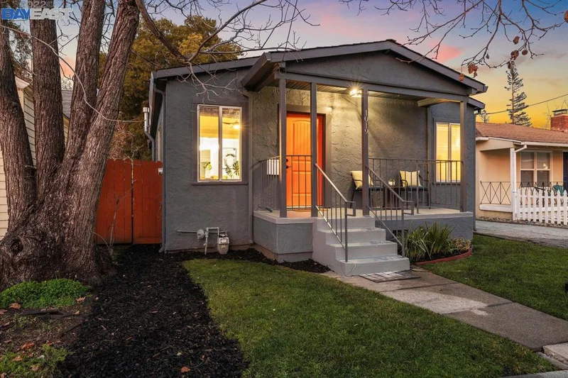 1019 Valota, Redwood City, CA 94061