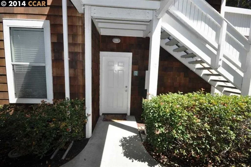 79 Bayside Ct, Richmond, CA 94804-7444