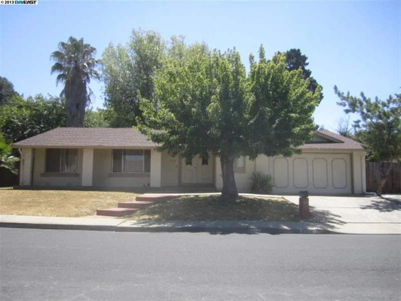 5510 Lewis Way, Concord, CA 94521-4736