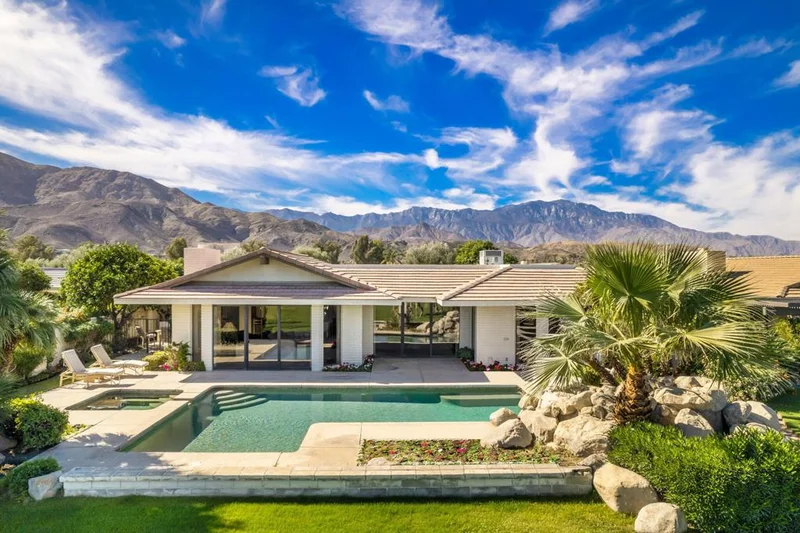 79 Mayfair, Rancho Mirage, CA 92270