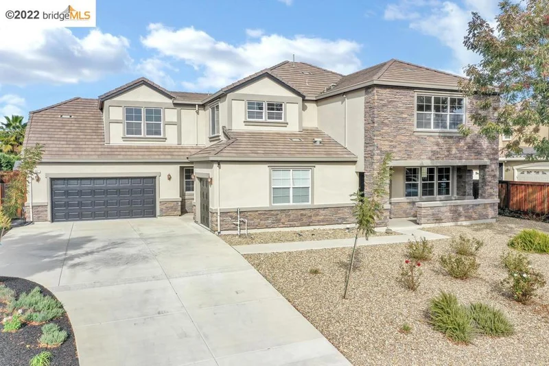 557 Big Basin Dr, Brentwood, CA 94513