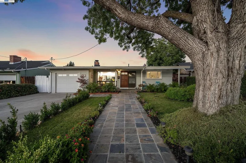10450 Layton Way, San Jose, CA 95127