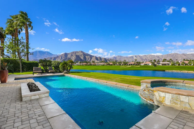 51245 Via Sorrento, La Quinta, CA 92253