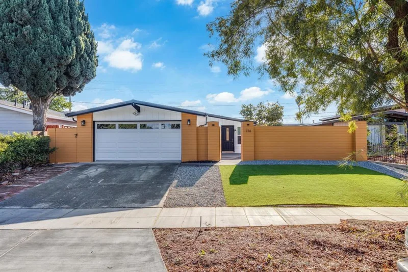 774 Lakewood Dr, Sunnyvale, CA 94089