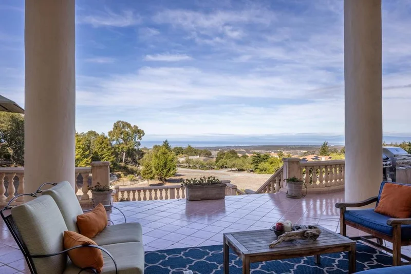 11538 Saddle, Monterey, CA 93940