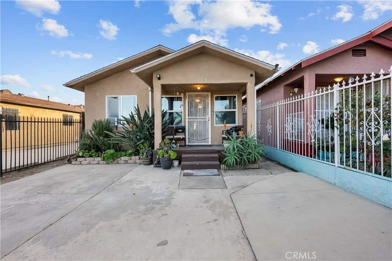230 112th, Los Angeles, CA 90061