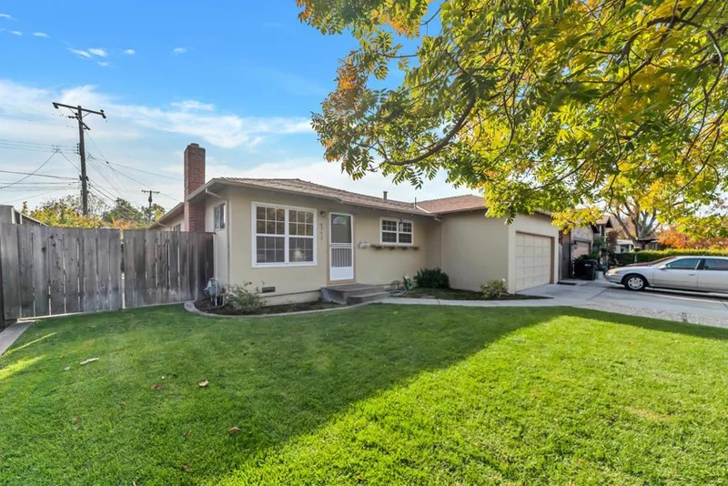 2742 El Sobrante, Santa Clara, CA 95051