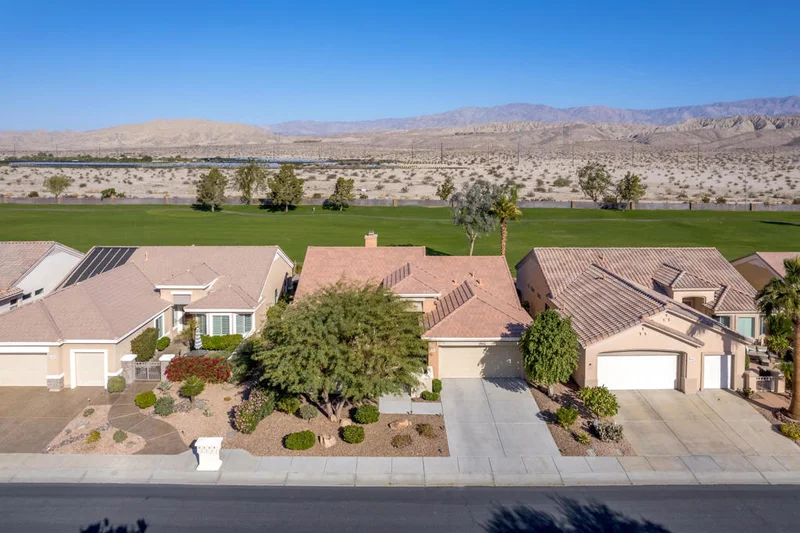78266 Hollister, Palm Desert, CA 92211