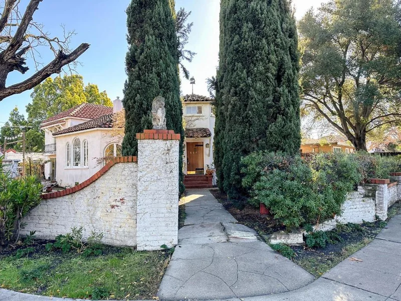 1148 5th, Redwood City, CA 94063