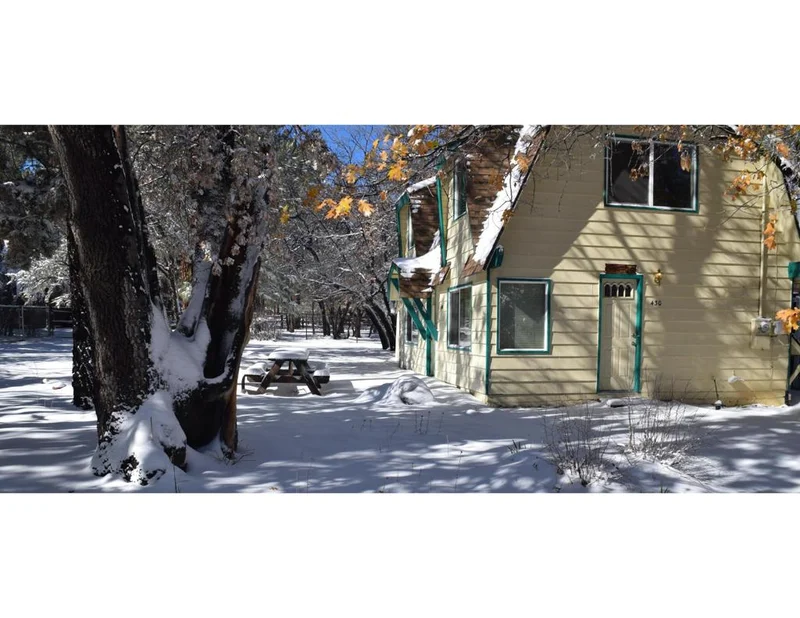 430 Imperial, Sugarloaf, CA 92386
