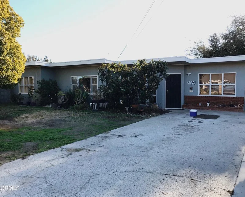 1234 Orange Dr, Oxnard, CA 93036