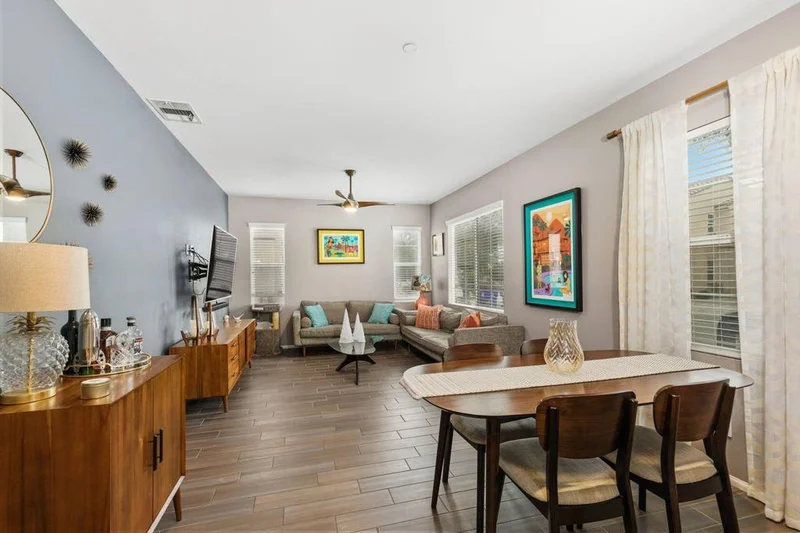 613 Calle Vibrante, Palm Desert, CA 92211