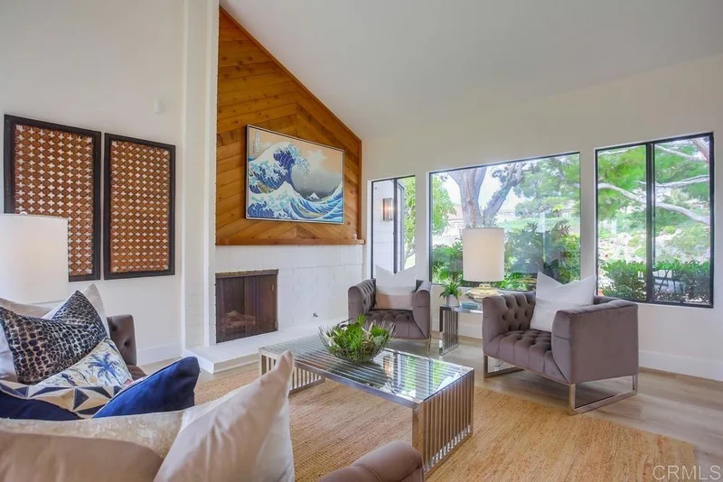 1039 Cerro Largo, Solana Beach, CA 92075