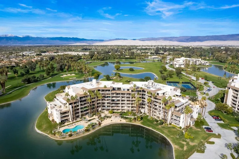 899 Island #506, Rancho Mirage, CA 92270