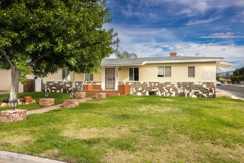 300 Cornett, Moorpark, CA 93021