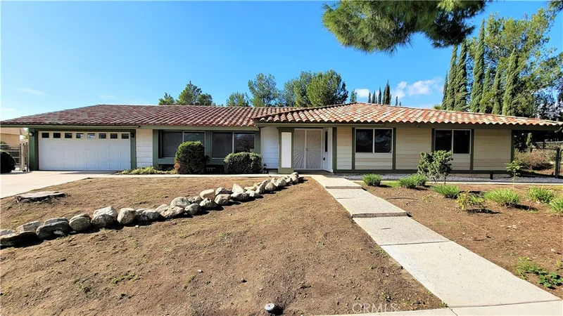 11780 Calabash, Fontana, CA 92337
