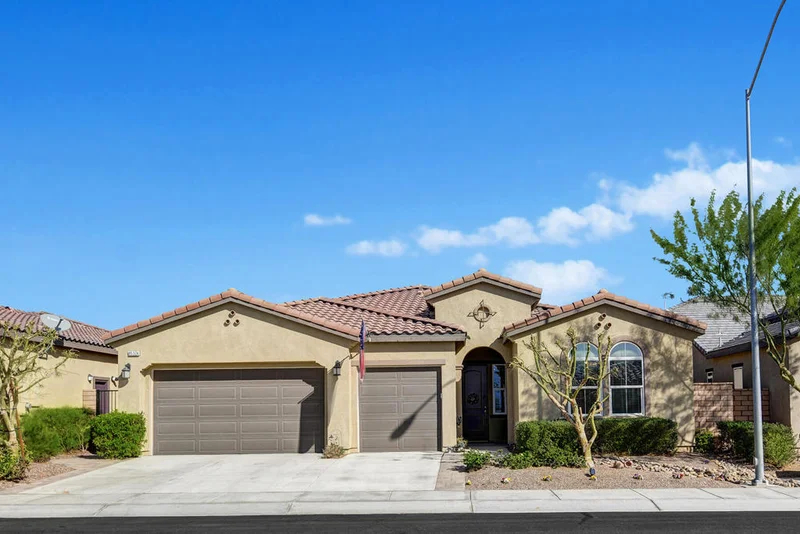 85524 Molvena, Indio, CA 92203