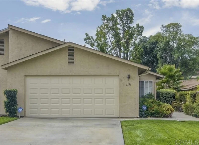 1151 George, El Cajon, CA 92019