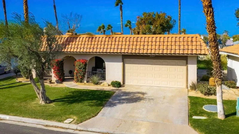 41925 Largo, Palm Desert, CA 92211