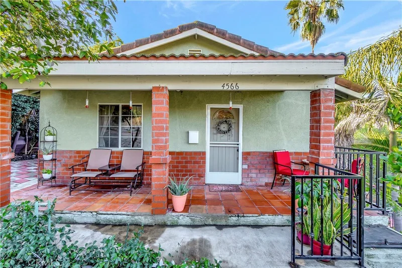 4566 Ferntop, Los Angeles, CA 90032