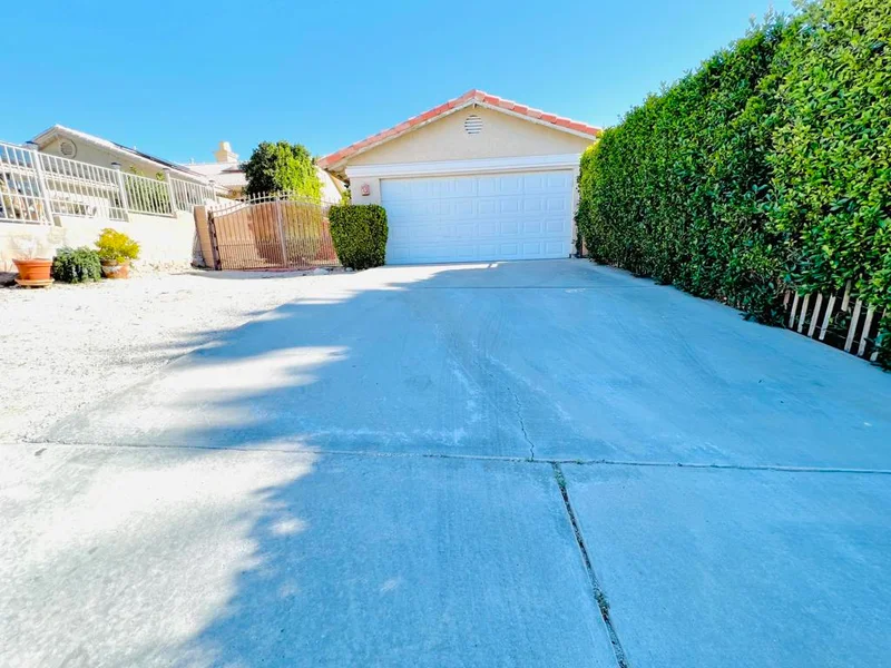 12300 Pomelo, Desert Hot Springs, CA 92240