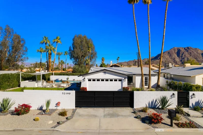 52190 Avenida Diaz, La Quinta, CA 92253