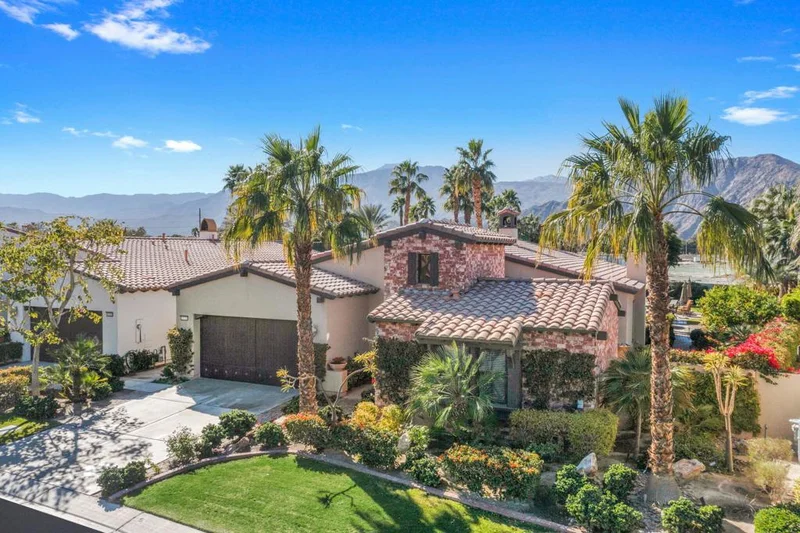 51733 Via Bendita, La Quinta, CA 92253