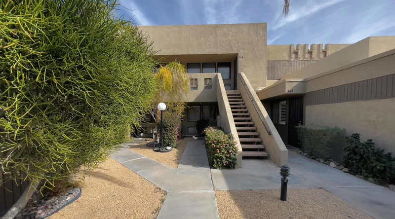 462 Bradshaw #21, Palm Springs, CA 92262