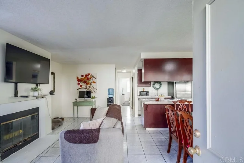 8475 Avenida Angulia #33, Spring Valley, CA 91977