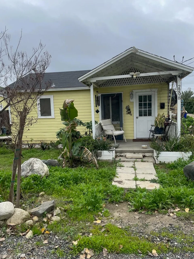 2298 Mentone, Mentone, CA 92359