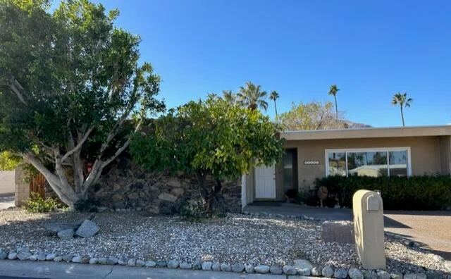 46305 Burroweed, Palm Desert, CA 92260