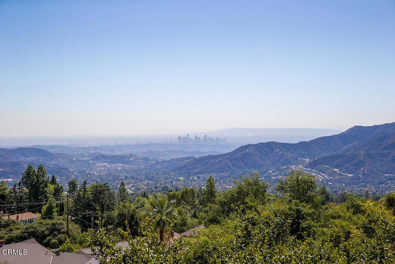 5527 Freeman, La Crescenta, CA 91214