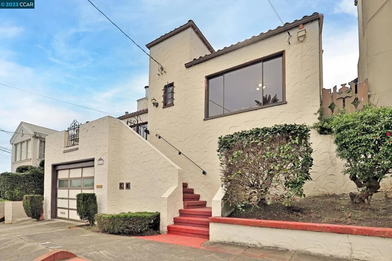 1011 Prague Street, San Francisco, CA 94112