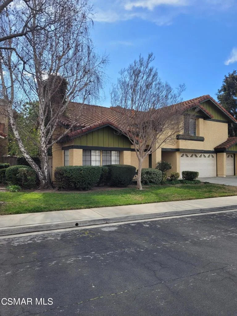 12524 Westmont, Moorpark, CA 93021
